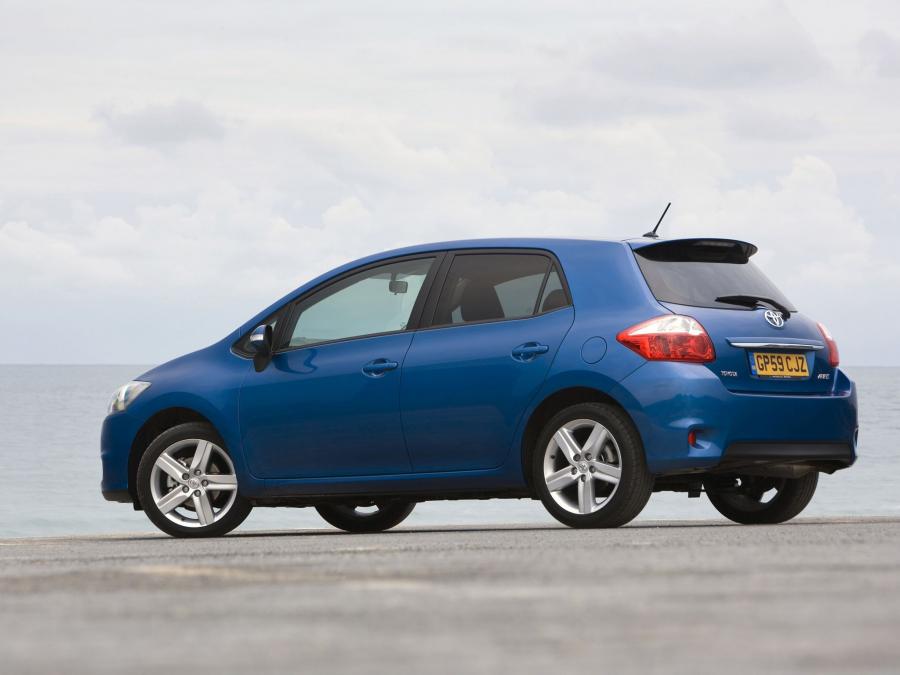  Toyota Auris 5-Door 2010 года  (UK) (фото 57 из 59)